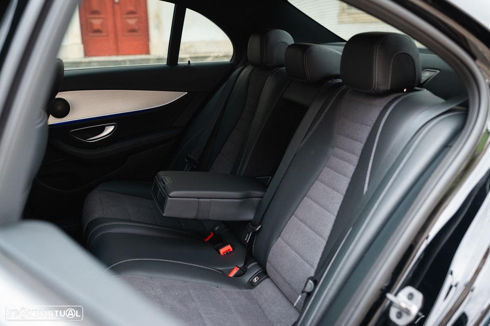 Mercedes-Benz E 300 de Avantgarde - 24