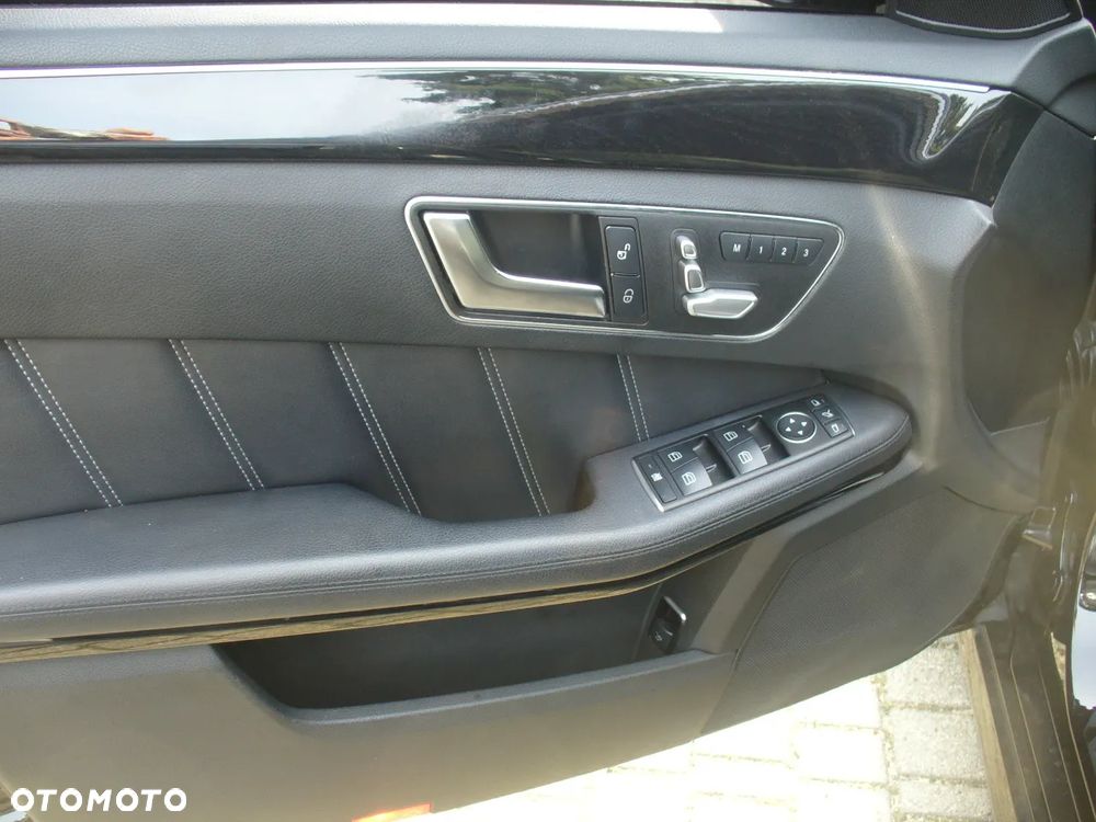 Mercedes-Benz Klasa E 350 BlueEFFICIENCY 7G-TRONIC Avantgarde - 12