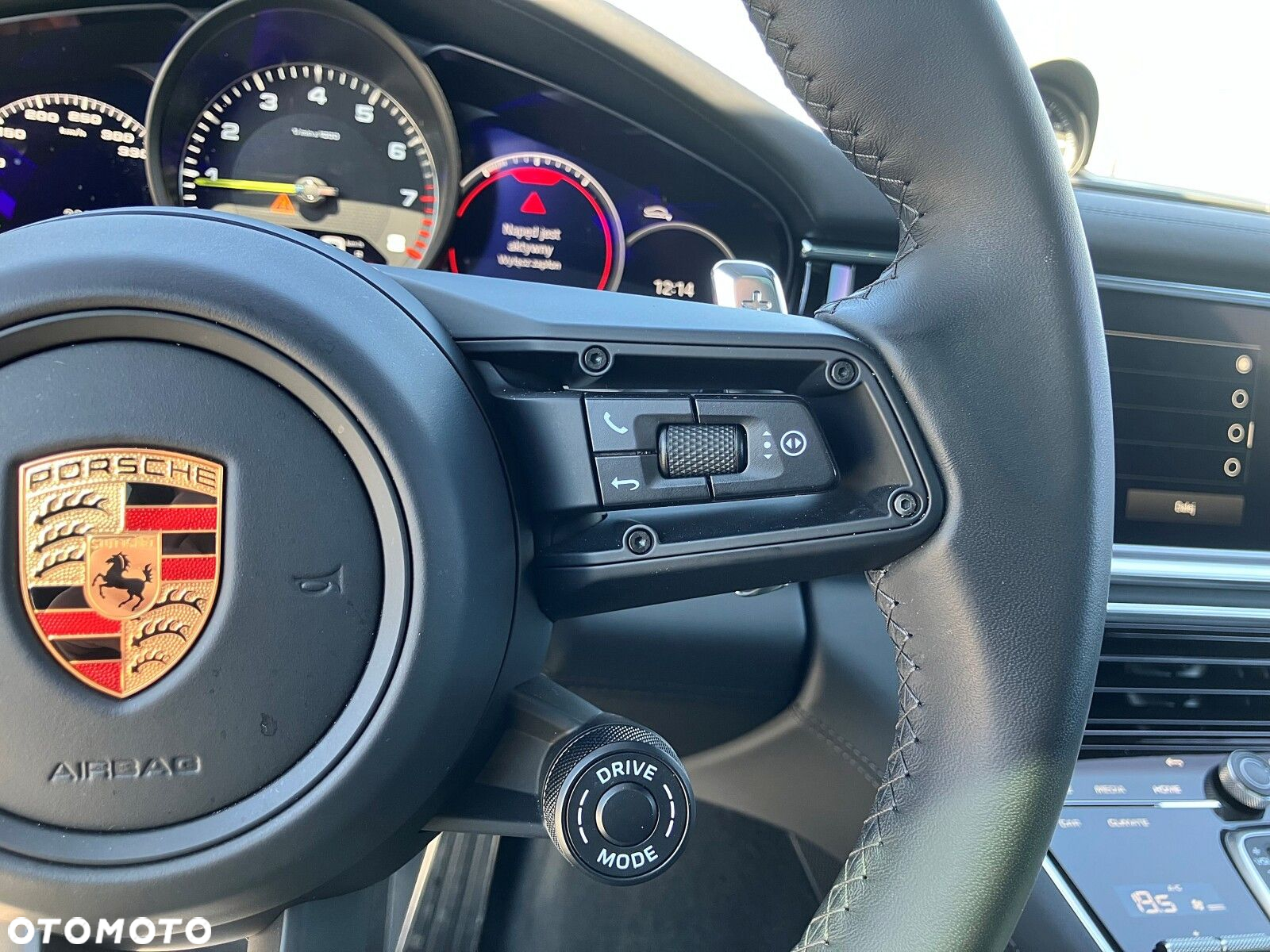 Porsche Panamera - 26