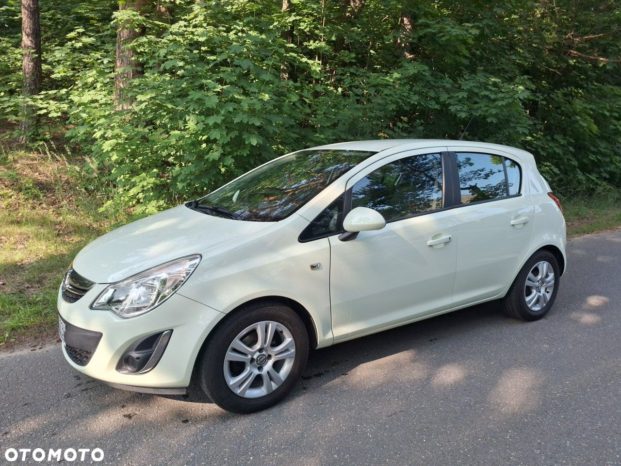 Opel Corsa - 22