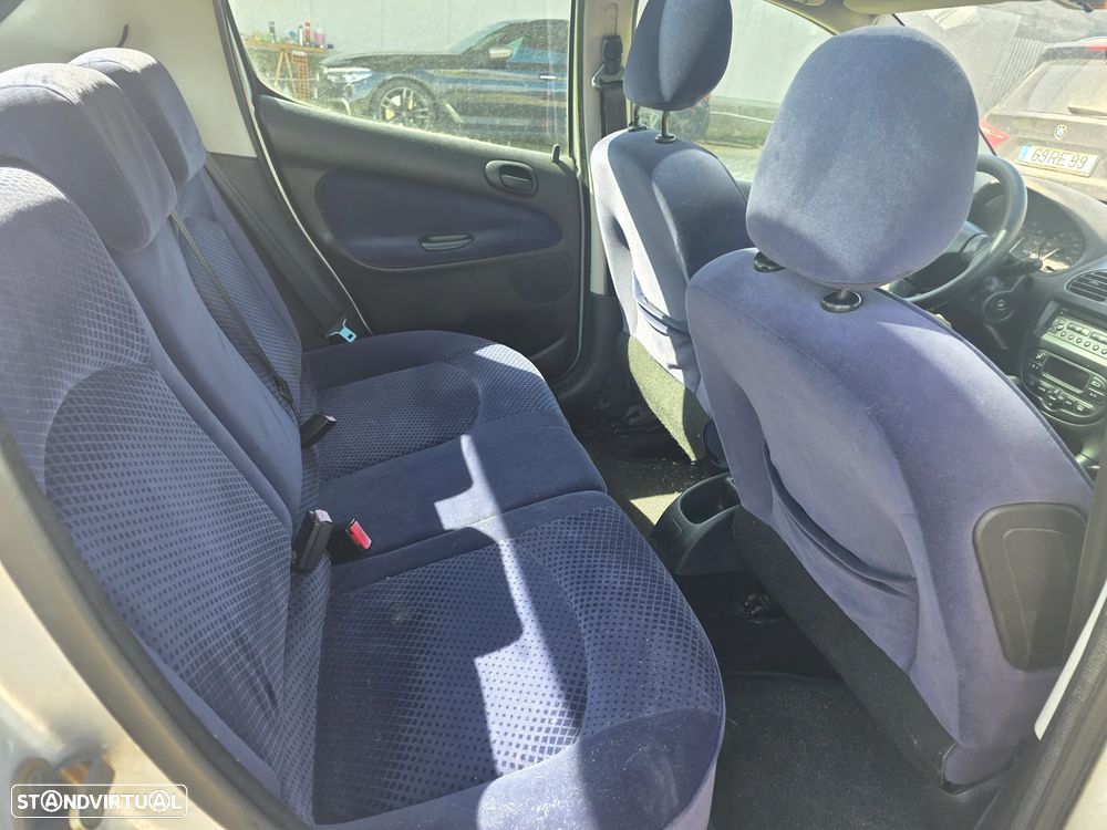 Peugeot 206 1.4 HDi Black & Silver - 10