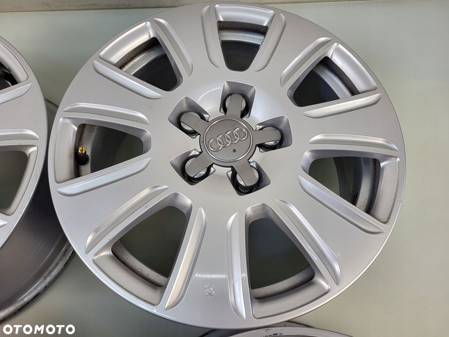 AUDI Q3 8U LIFT FELGI ALUMINIOWE 16" 6,5J X 16 5x112 - 12