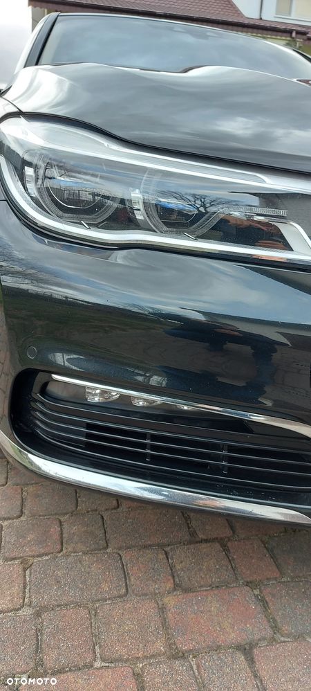 BMW Seria 7 - 20