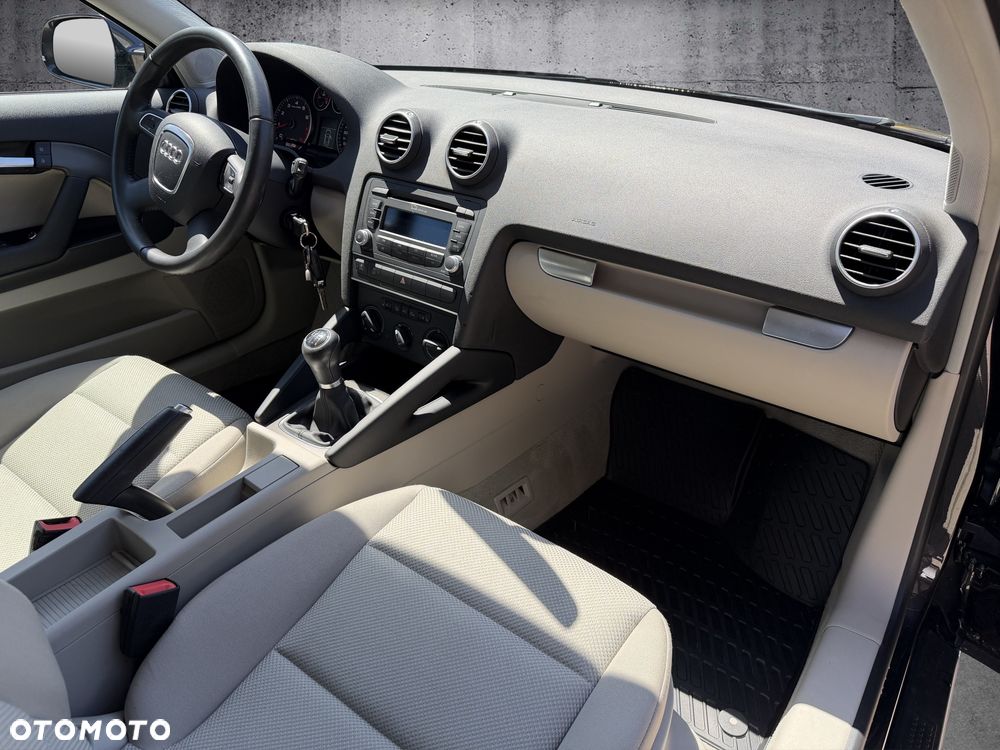 Audi A3 3-drzwiowe 1.2 TFSI Attraction - 6