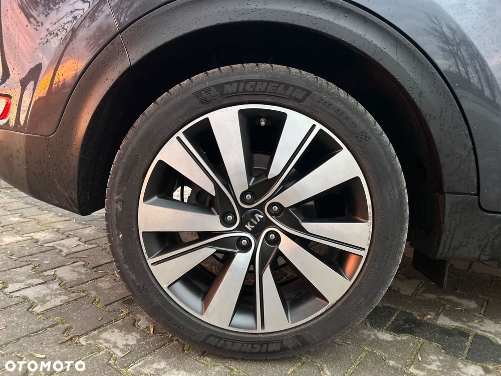 Kia Sportage 1.7 CRDI Business Line 2WD - 15