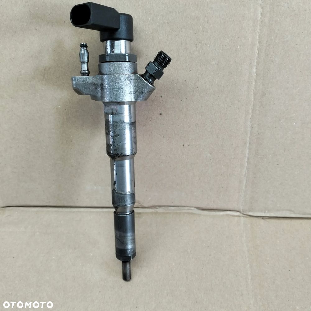 WTRYSKIWACZ 2.3 DCI  166000372R MASTER MOVANO NV400 - 1