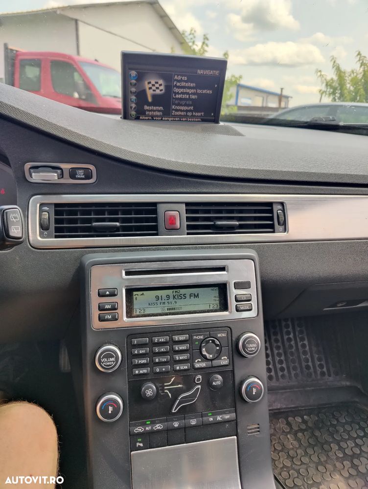 Volvo V70 2.0D - 7