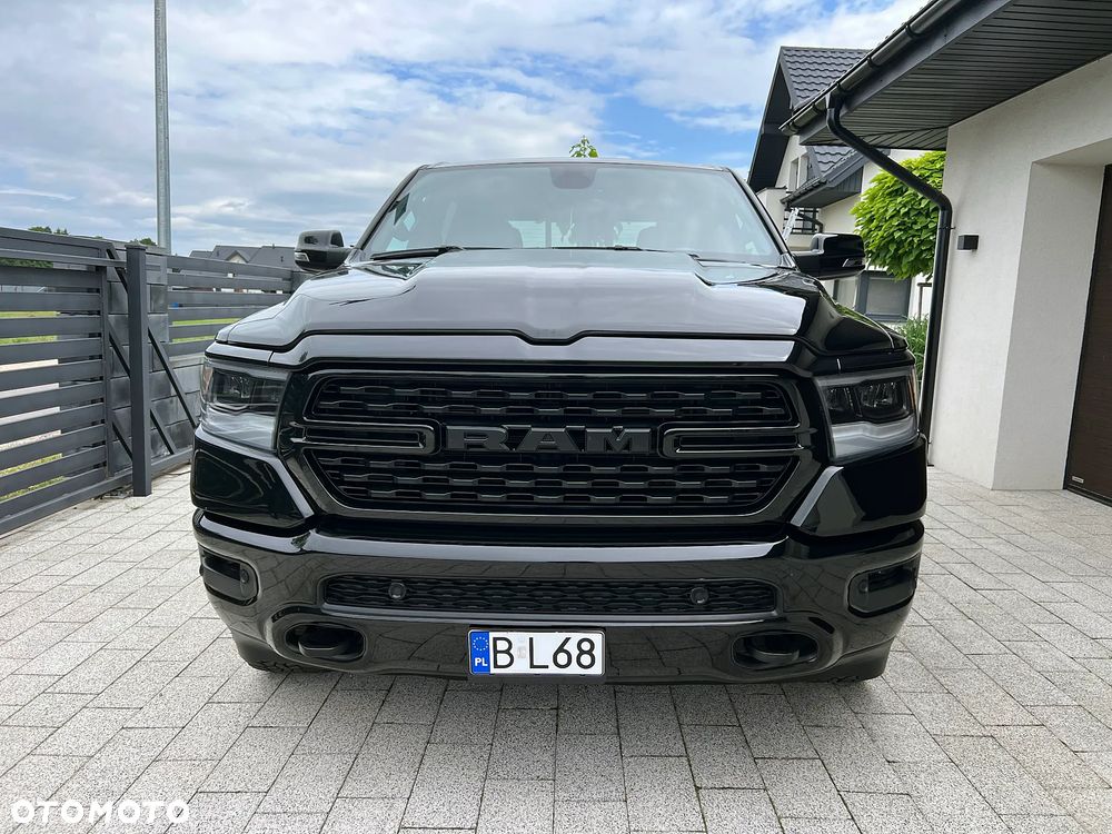 RAM 1500 5.7 Crew Cab Bighorn - 9