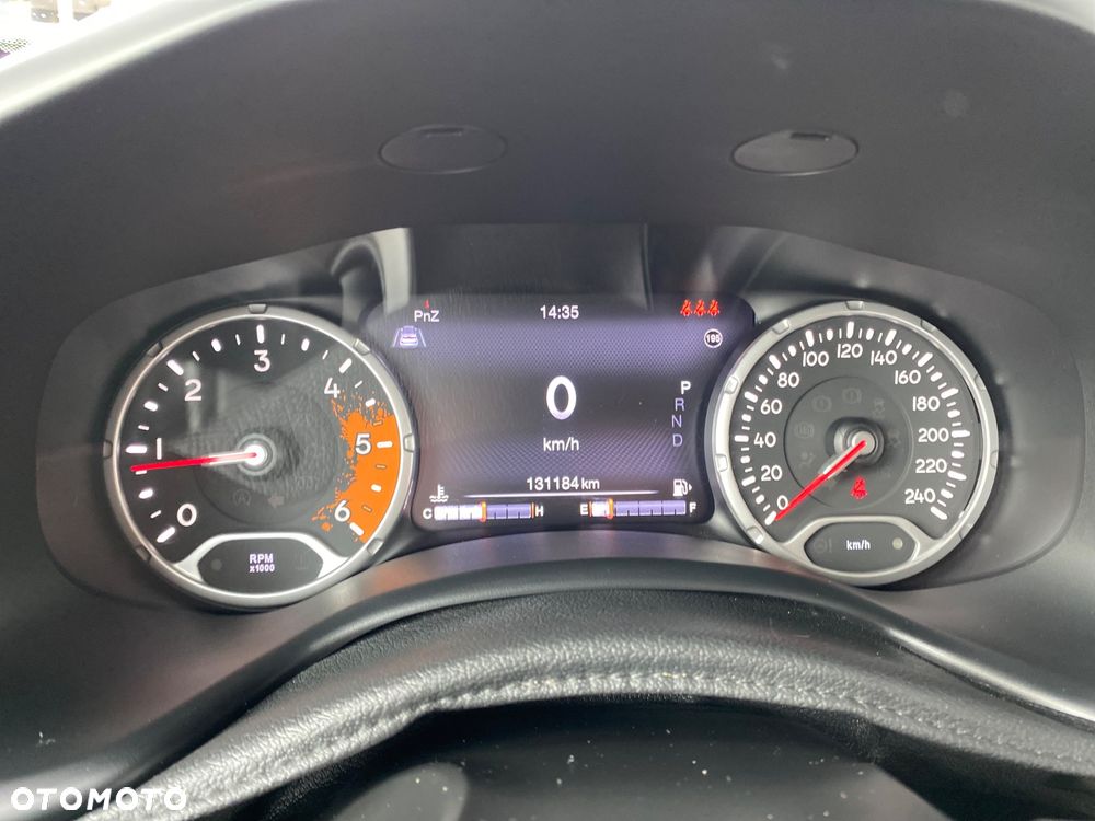 Jeep Renegade - 26