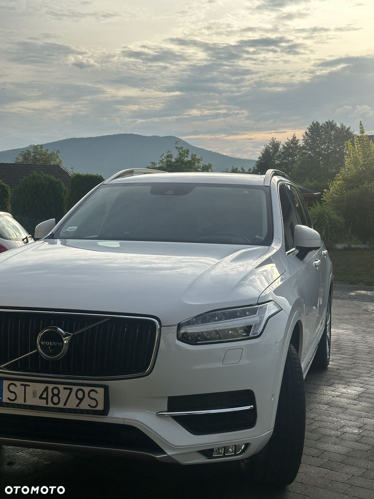 Volvo XC 90 D5 SCR AWD Momentum - 8