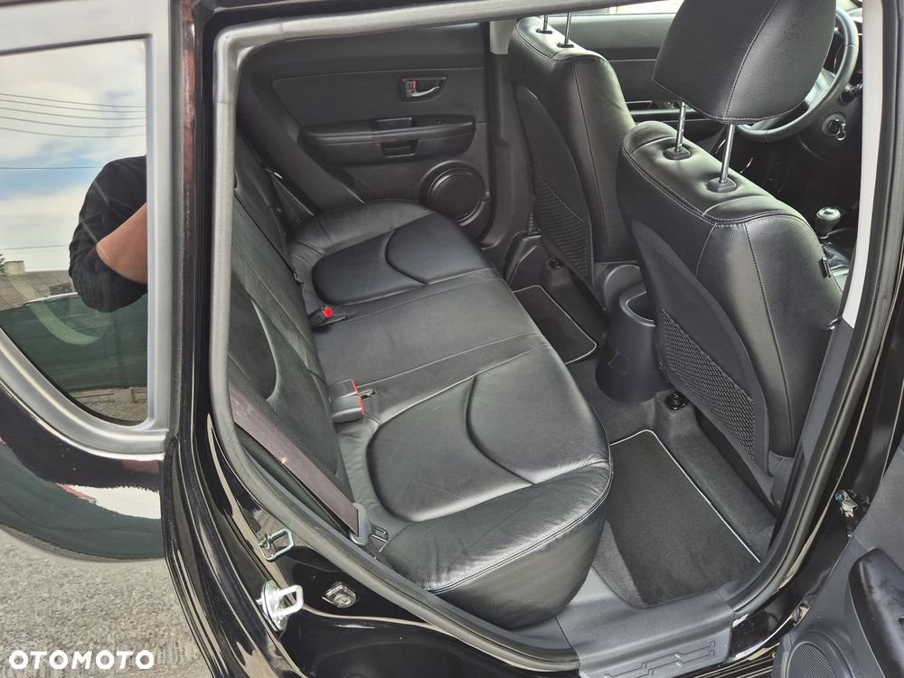 Kia Soul 1.6 CVVT Black Collection - 26