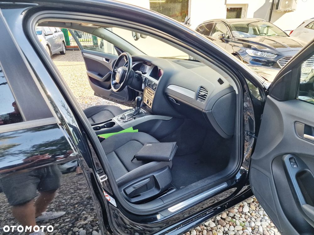Audi A4 Avant - 15