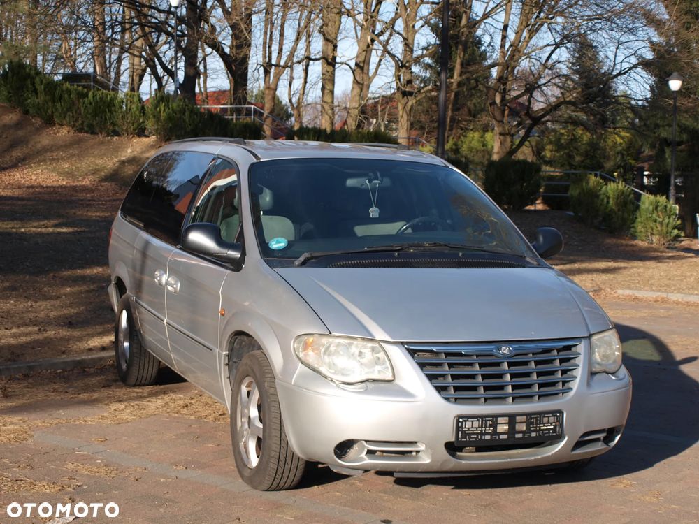 Chrysler Grand Voyager - 1