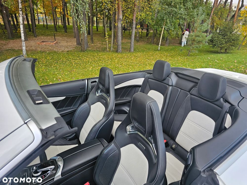 Mercedes-Benz Klasa C AMG 63 S Kabriolet - 32