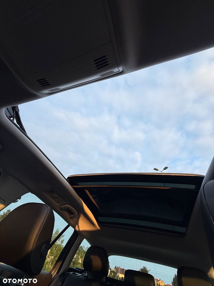 Volkswagen Golf Alltrack - 32
