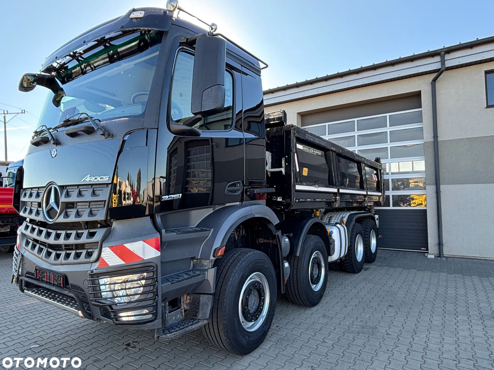Mercedes-Benz AROCS 3251 8x4 Hydroburta Meiller Kiper (3248, 3243, 3245, 3246) - 1