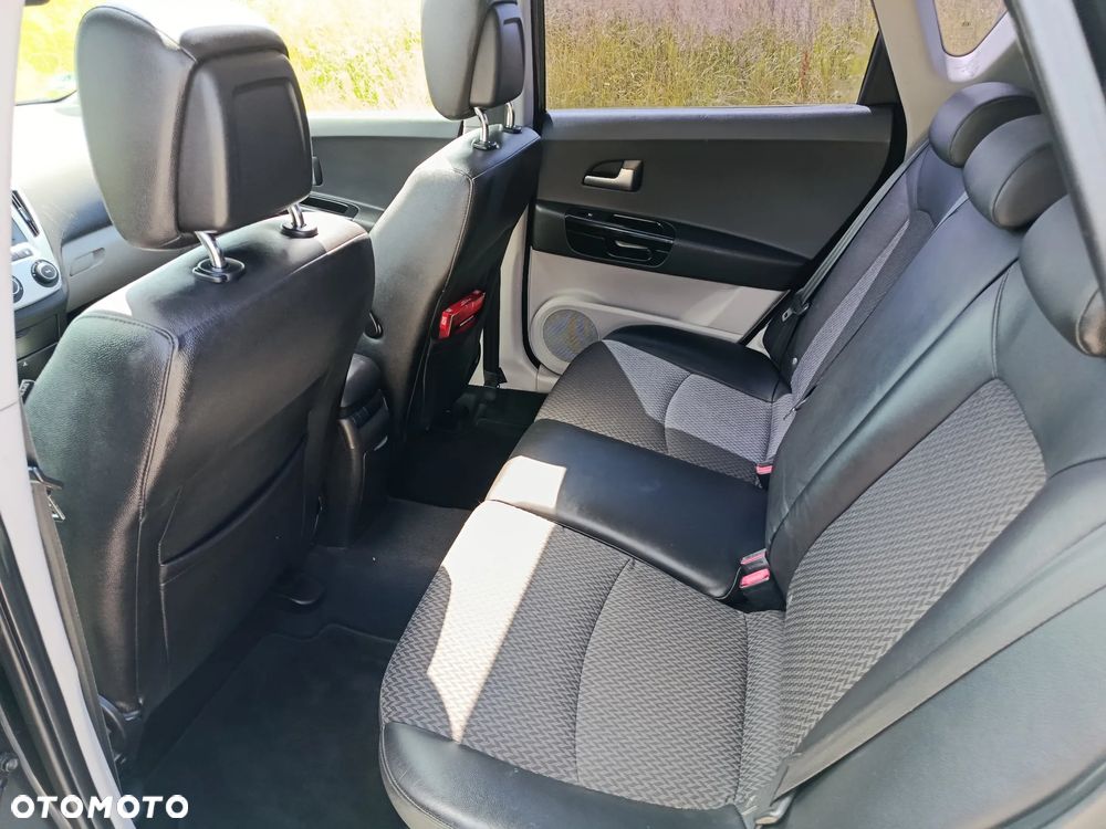 Kia Ceed 1.4 CVVT EX - 30