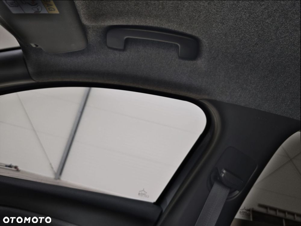 Renault Clio 1.0 TCe Techno - 10