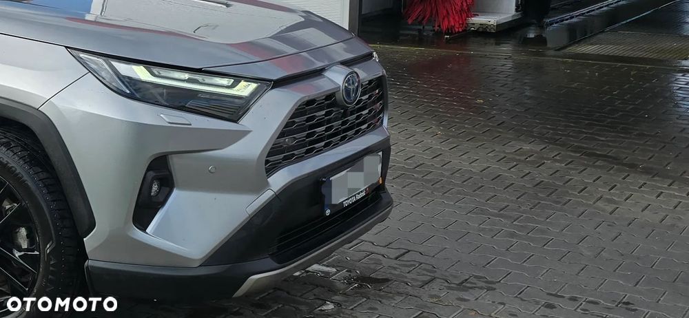 Toyota RAV4 - 18