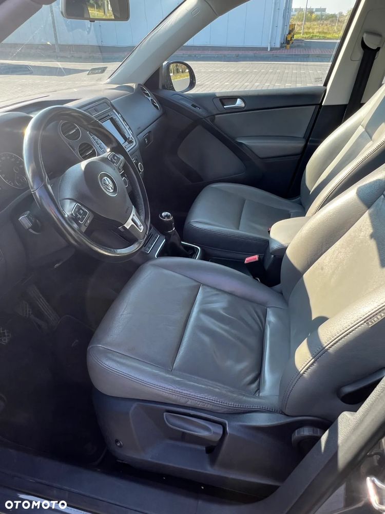 Volkswagen Tiguan 2.0 TDI Perfectline - 10