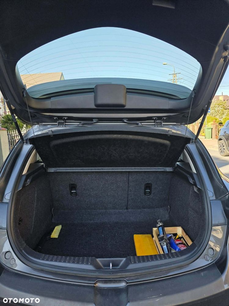 Mazda 3 - 17