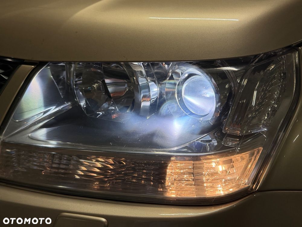 Suzuki Grand Vitara 1.9 DDiS De Luxe EU5 - 26