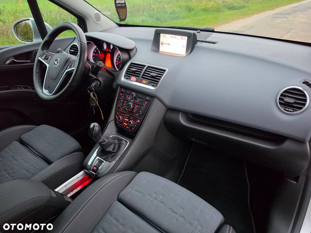 Opel Meriva - 12