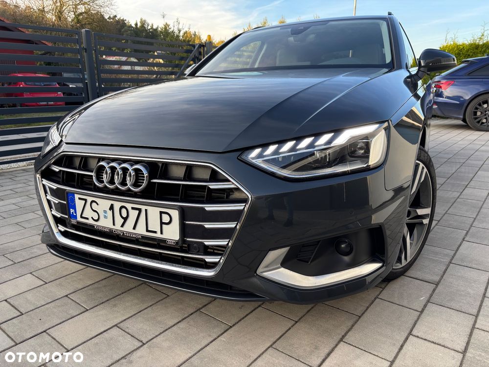 Audi A4 Avant 40 TFSI S tronic - 14