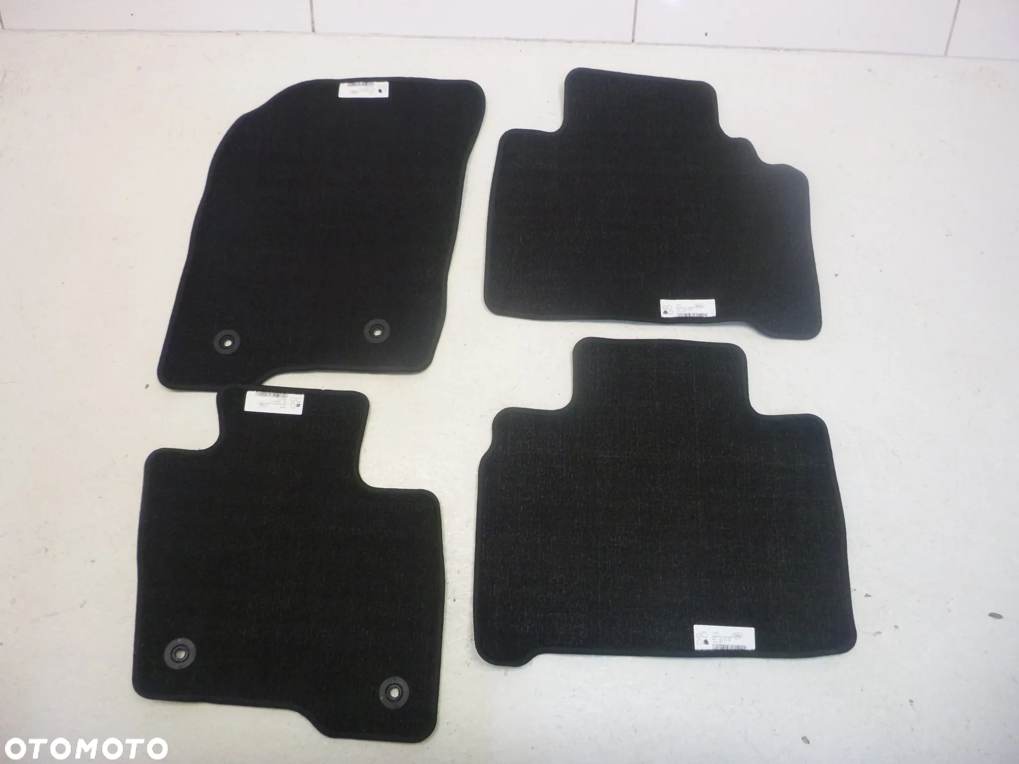 DYWANIKI WYCIERACZKI WELUROWE FORD MONDEO 5 V - 3