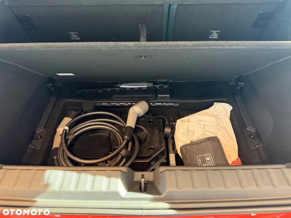 MINI Aceman E 42.5kWh Linia Favoured - 23