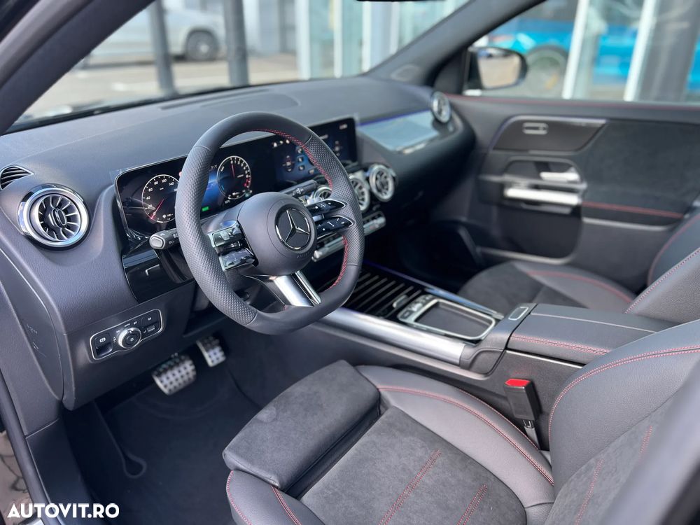Mercedes-Benz GLA ver-250-e - 12