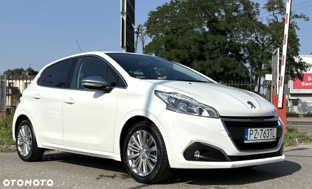 Peugeot 208 1.2 PureTech Style - 3