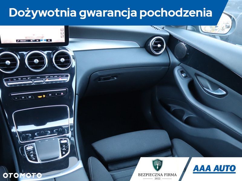 Mercedes-Benz GLC - 9