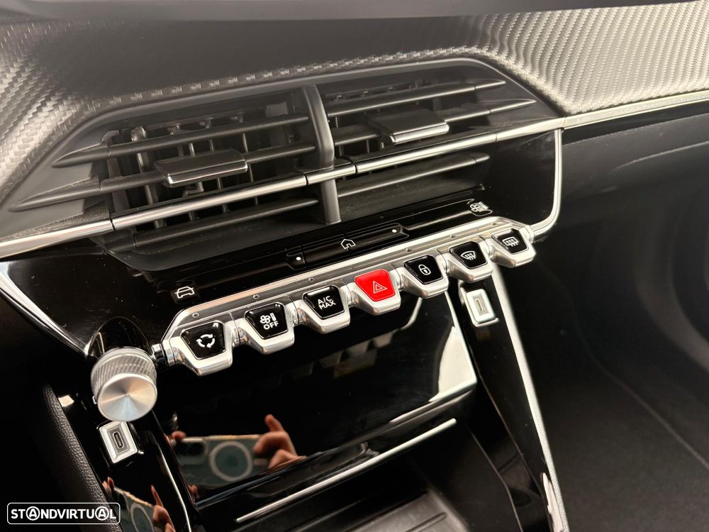 Peugeot 2008 PureTech 100 Allure - 12