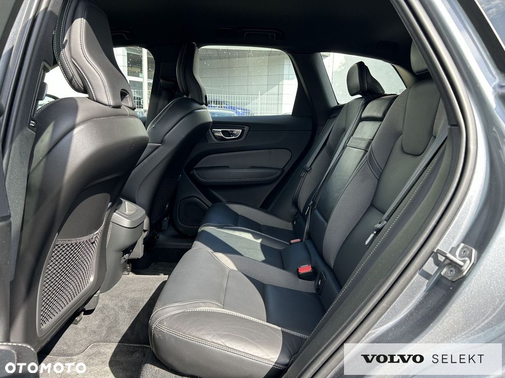 Volvo XC 60 - 24