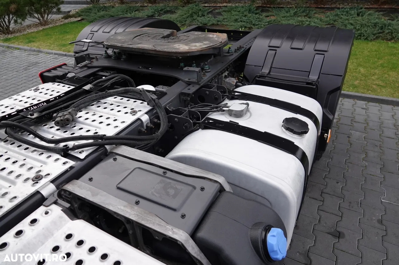 Volvo FMX 420 / 13 LITRI / CABĂ JOSĂ / 2019 / IMPORTAT / EURO 6 - 12