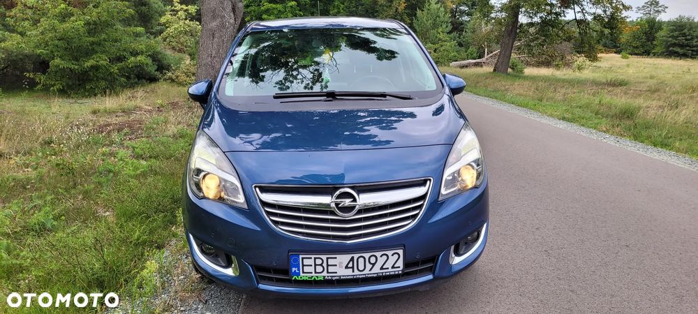 Opel Meriva 1.4 T Cosmo S&S - 9