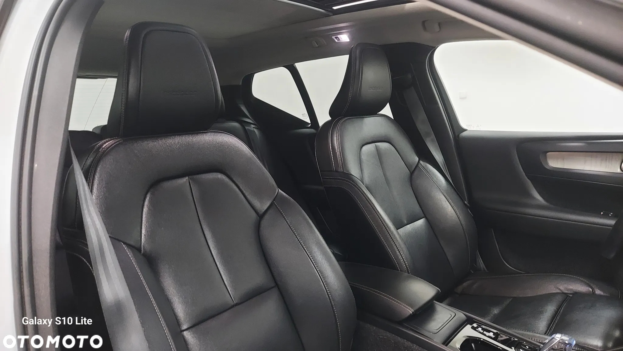 Volvo XC 40 D3 SCR Inscription - 21