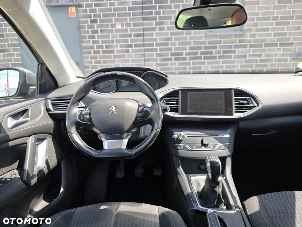 Peugeot 308 1.6 BlueHDi Business Line S&S - 27