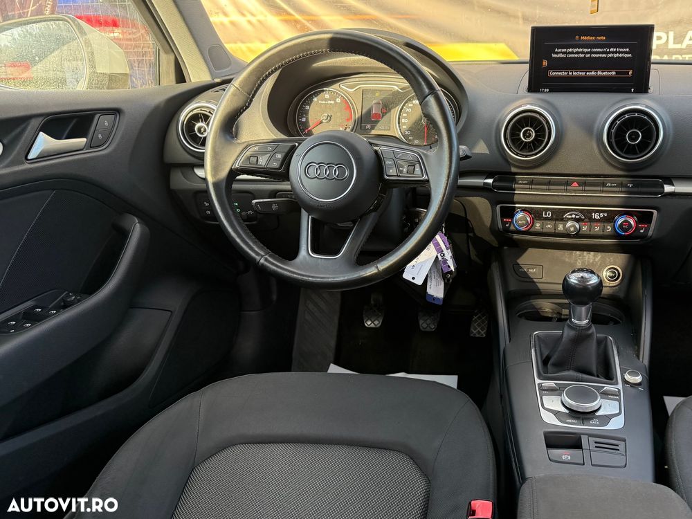 Audi A3 1.0 TFSI Sportback design - 23