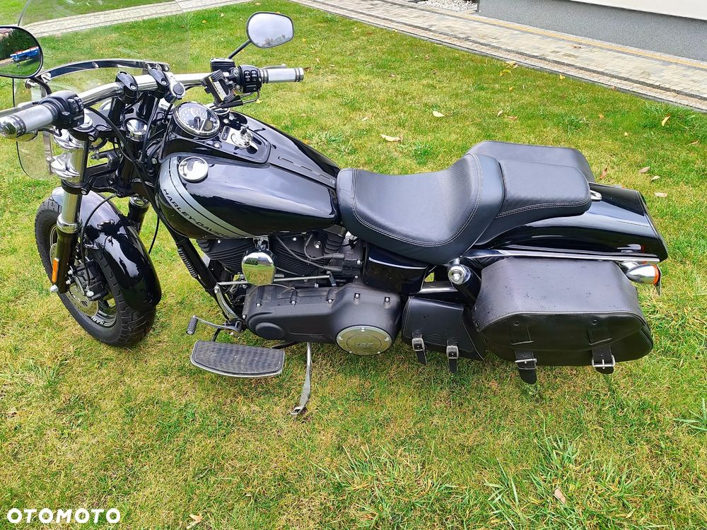 Harley-Davidson Dyna Fat Bob - 19