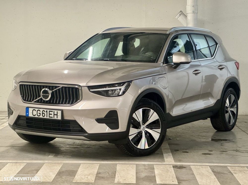 Volvo XC 40 1.5 T5 PHEV Momentum Plus - 1