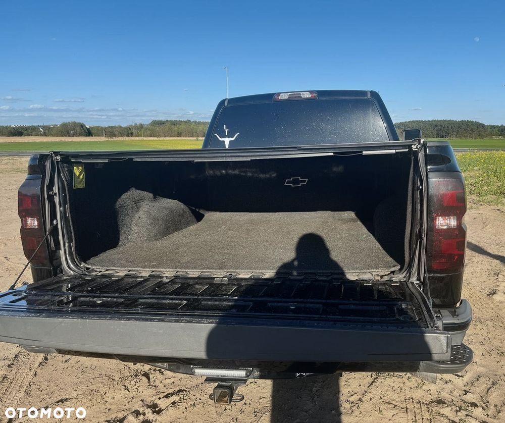Chevrolet Silverado - 7