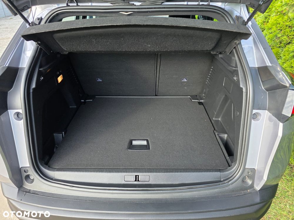 Peugeot 3008 - 8