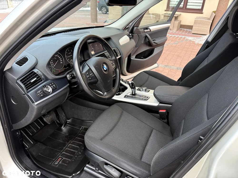 BMW X3 xDrive20d - 10