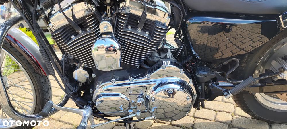 Harley-Davidson Sportster Custom 1200C - 4