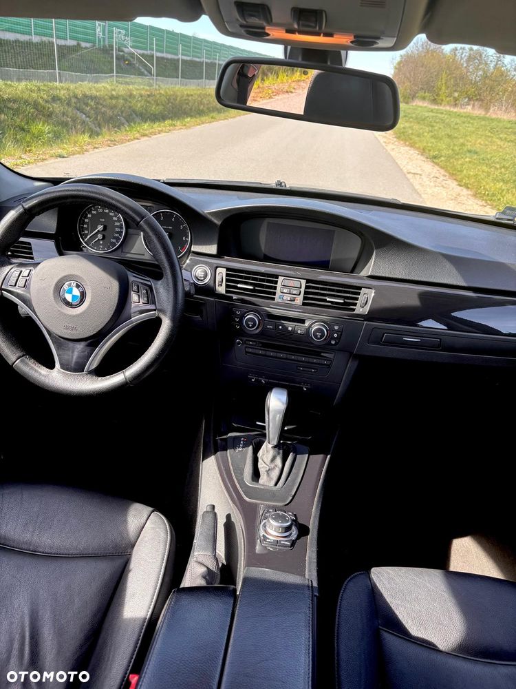 BMW Seria 3 318i Edition Exclusive - 5