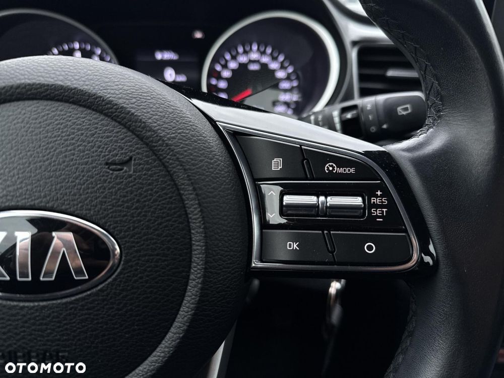 Kia Ceed 1.4 M - 24