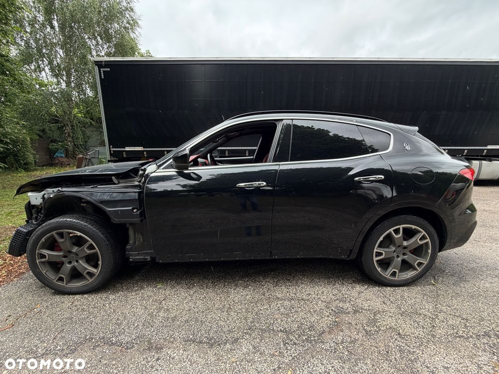 Maserati Levante S Q4 GranSport - 3