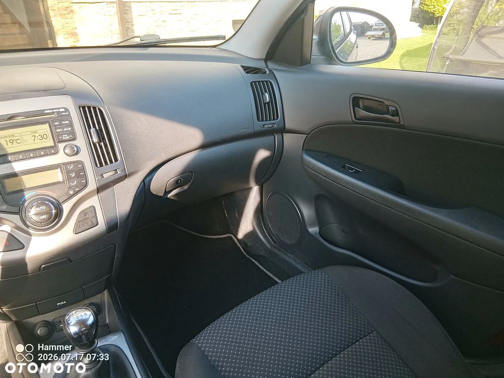 Hyundai i30 1.6 CRDi Base EU5 - 15